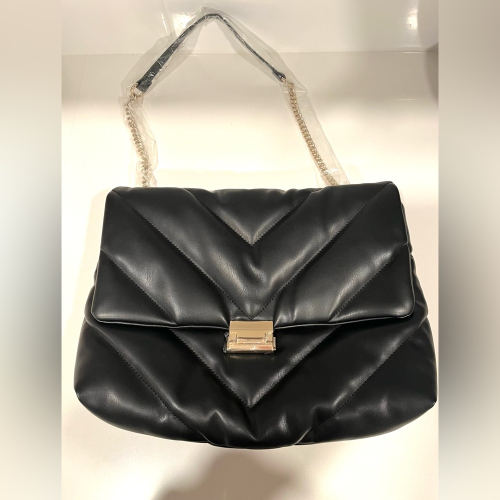 ZARA Black Faux Leather Maxi Quilted Shoulder Bag New without Tag Sealed